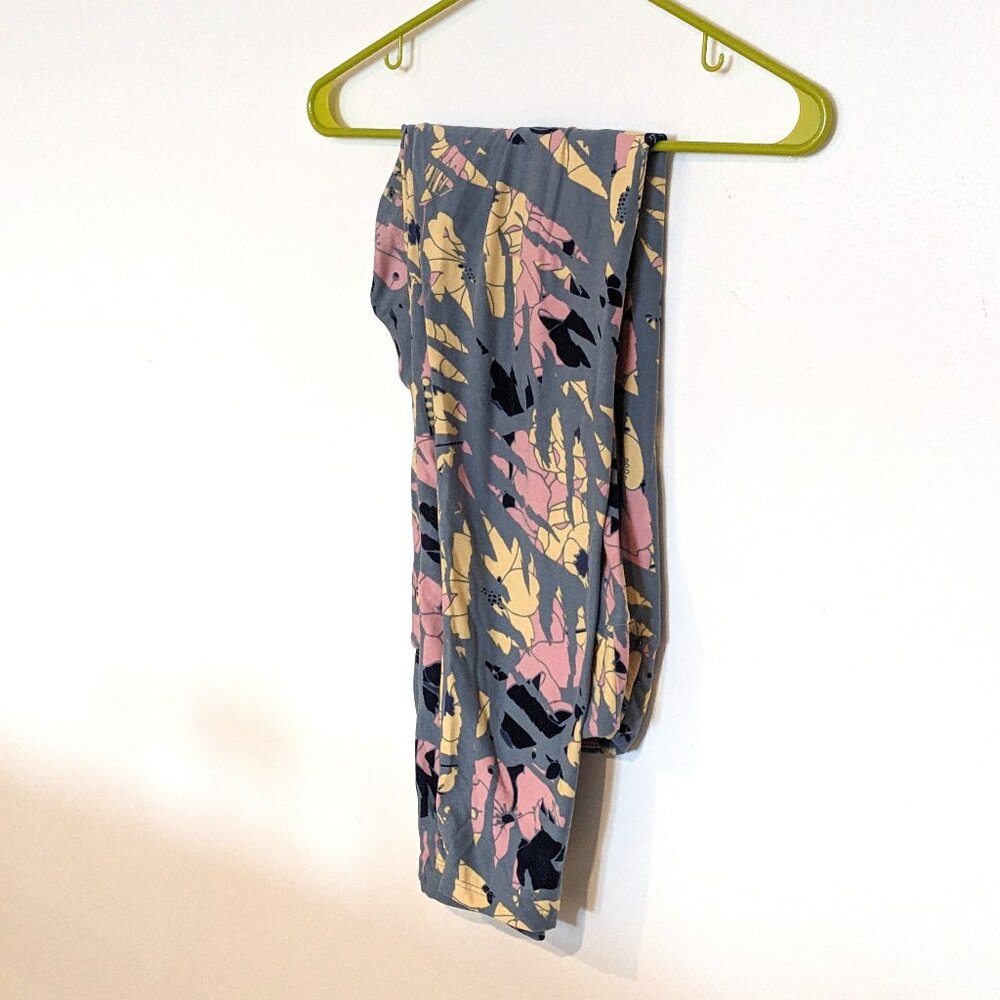 Abstract Floral Pattern LulaRoe Leggings